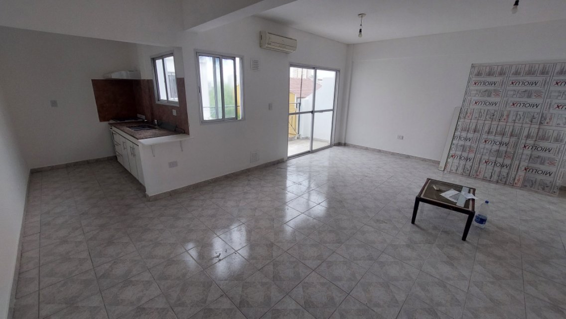 Albarracin 1700 Parque Chacabuco Departamento 2  ambientes  En Venta -1